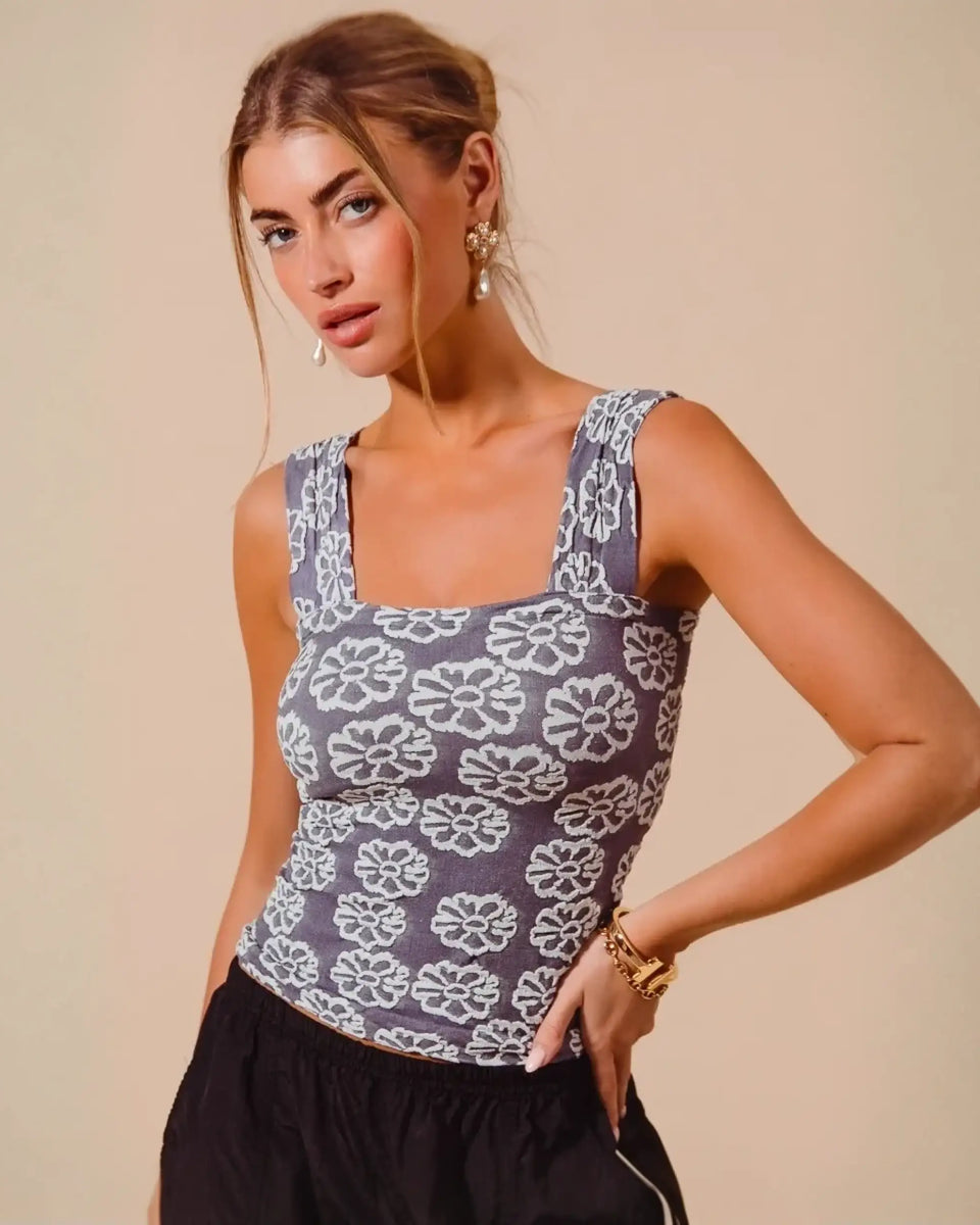 Gray floral print tank top from Bloom in Style looks stylish and perfect for summer