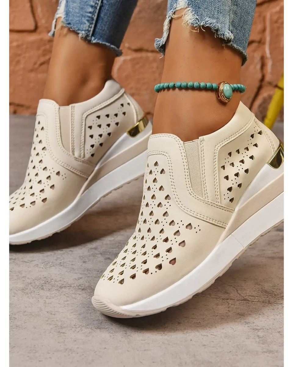 Trendsi women's breathable wedge sneakers in beige with perforated design and white sole