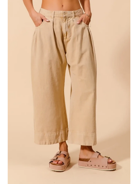 Babe Beachwear chic wide leg trousers for women in beige with high waist and side pockets