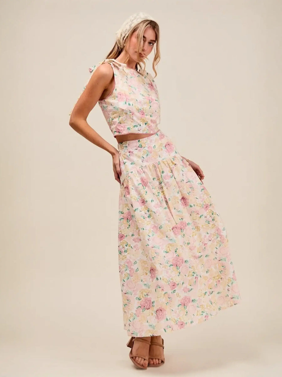 Trendsi floral breathable vacation outfit for women skirt set with sleeveless crop top and long skirt