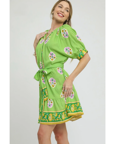 Trendsi casual neon green matching set shorts with floral patterns and belt detail