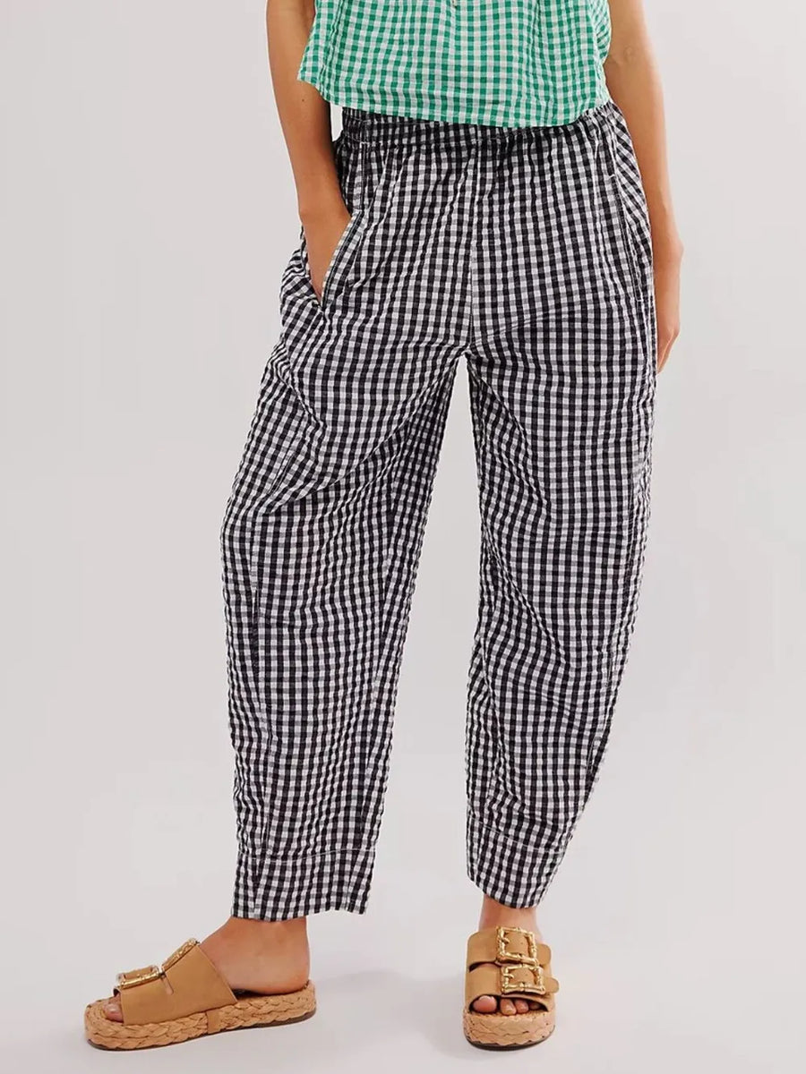 Trendsi black and white checkered casual vacation pants women with elastic waistband and side pockets