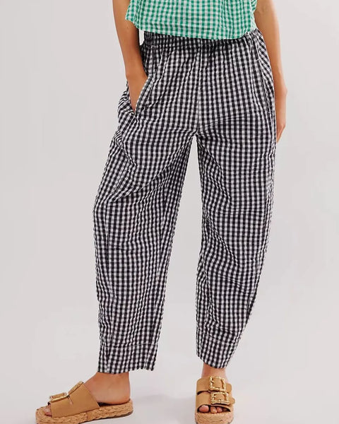 Trendsi black and white checkered casual vacation pants women with elastic waistband and side pockets