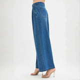 Trendsi casual wide leg jeans for juniors in blue denim styled with high heels