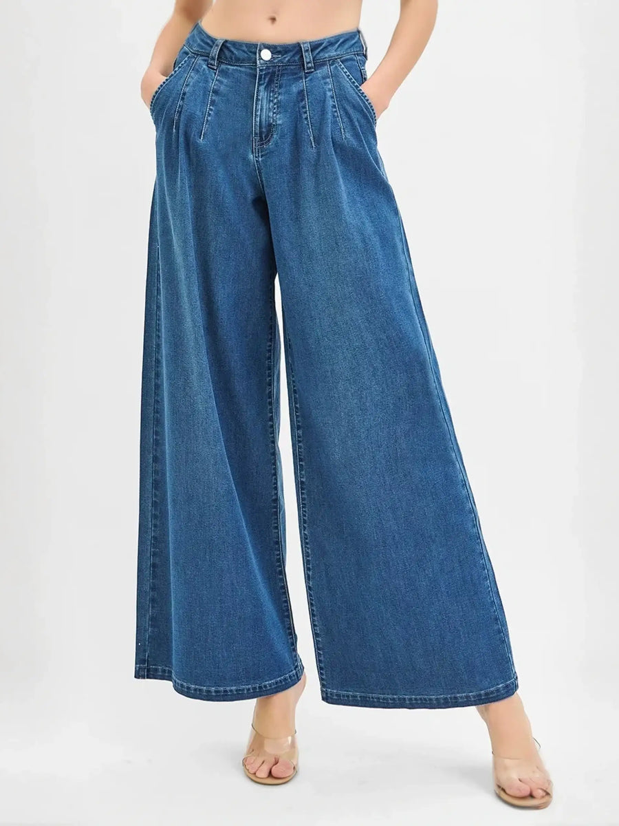 Trendsi casual wide leg jeans for juniors in blue denim with high waist and pockets