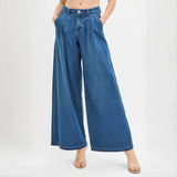Trendsi casual wide leg jeans for juniors in blue denim with high waist and pockets