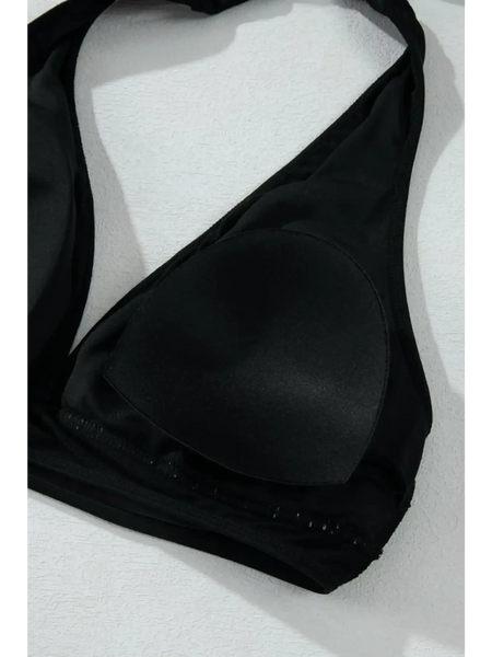 Beach Babes black cheeky bikini bottoms sporty top with smooth fabric and supportive design