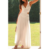 Trendsi white maxi chic cutout dress for women with sleeveless design and flowy skirt