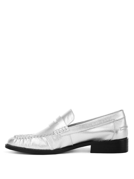 Babe Beachwaer silver comfortable slip-on loafers for travel with low heel and sleek design