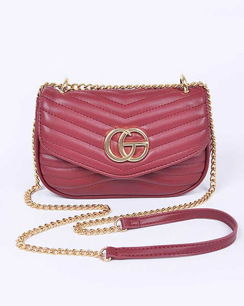 Artini Accessories designer style quilted chain bag in burgundy with gold chain strap and logo detail