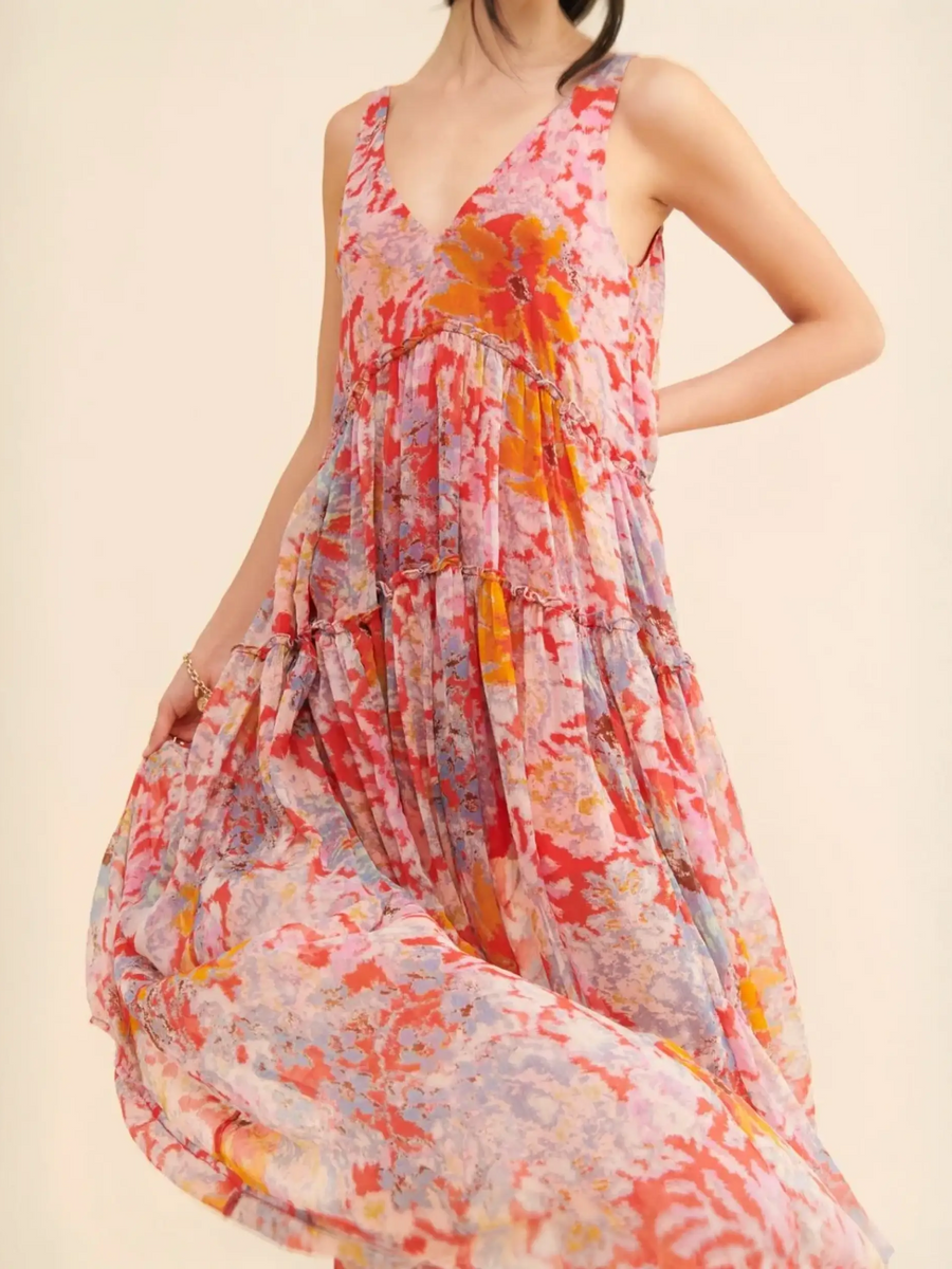 Trendsi flowy maxi dress for beach with vibrant floral pattern and lightweight fabric