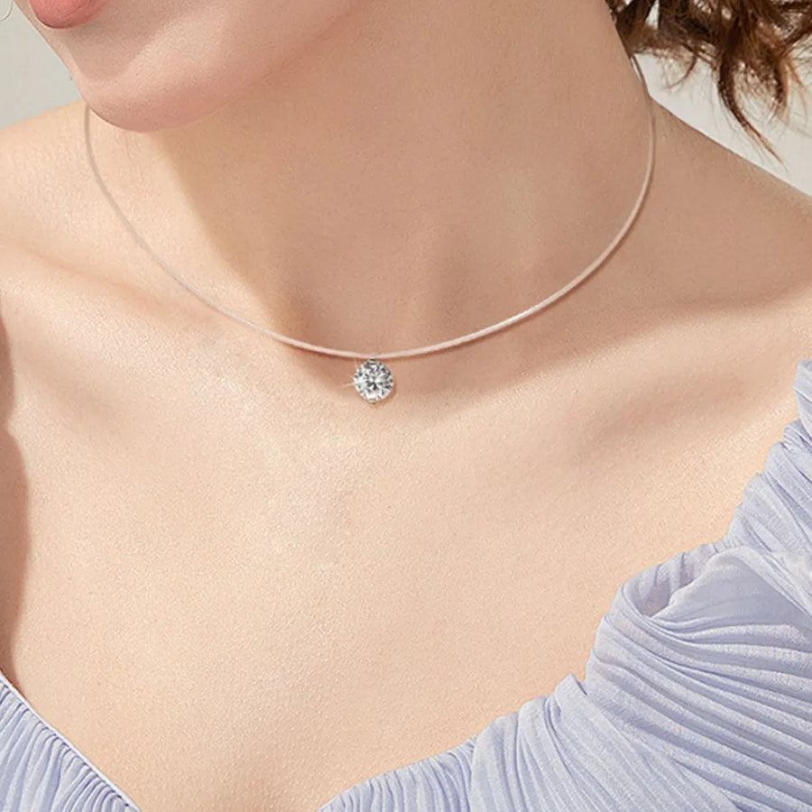 Trendsi necklace featuring an invisable 1 carat diamond pendant on a delicate chain