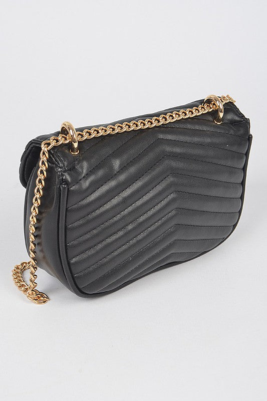 Luxury GC Logo Chain Flap Bag in black leather with gold chain strap by Babe Beachwaer