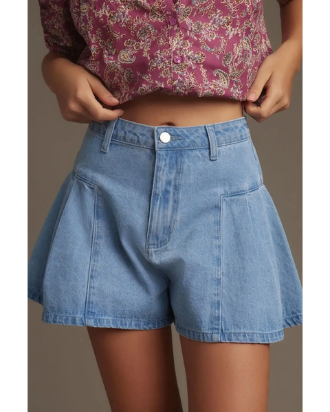 Trendsi pleated wide leg denim shorts in light blue worn with a floral button-up shirt