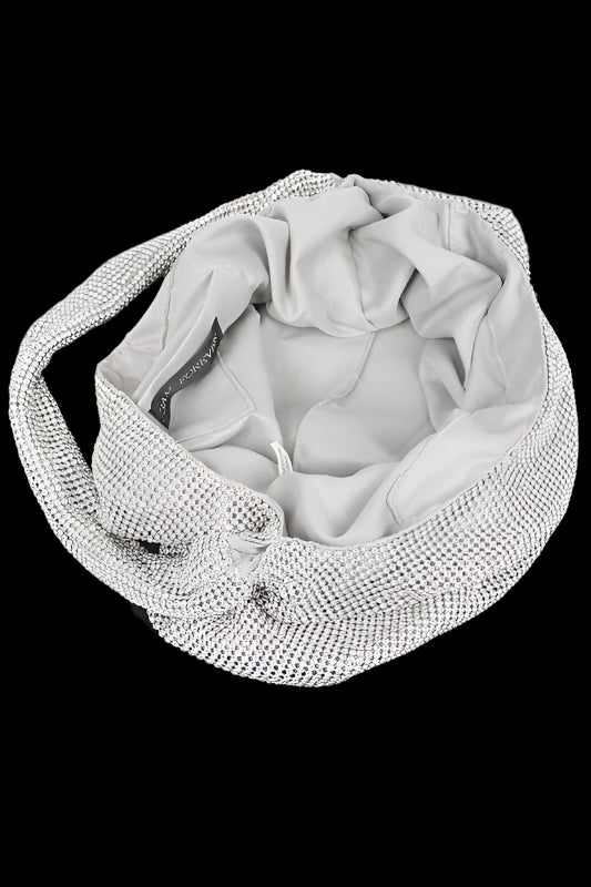 Artini Accessories Quilted Shoulder bag in white with soft fabric interior and wide handle