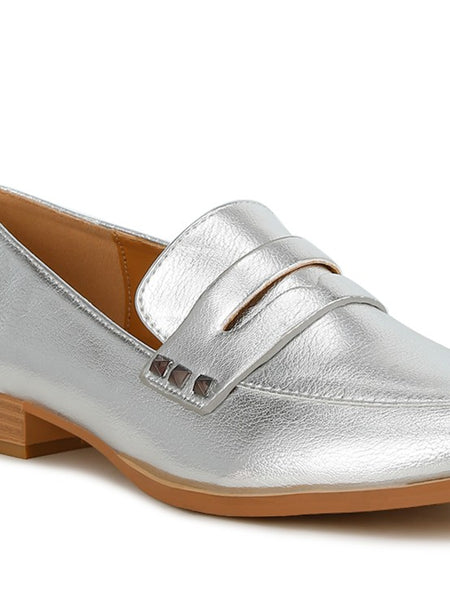 Rag Company metallic penny loafers for women in silver with low wooden heel and classic design1