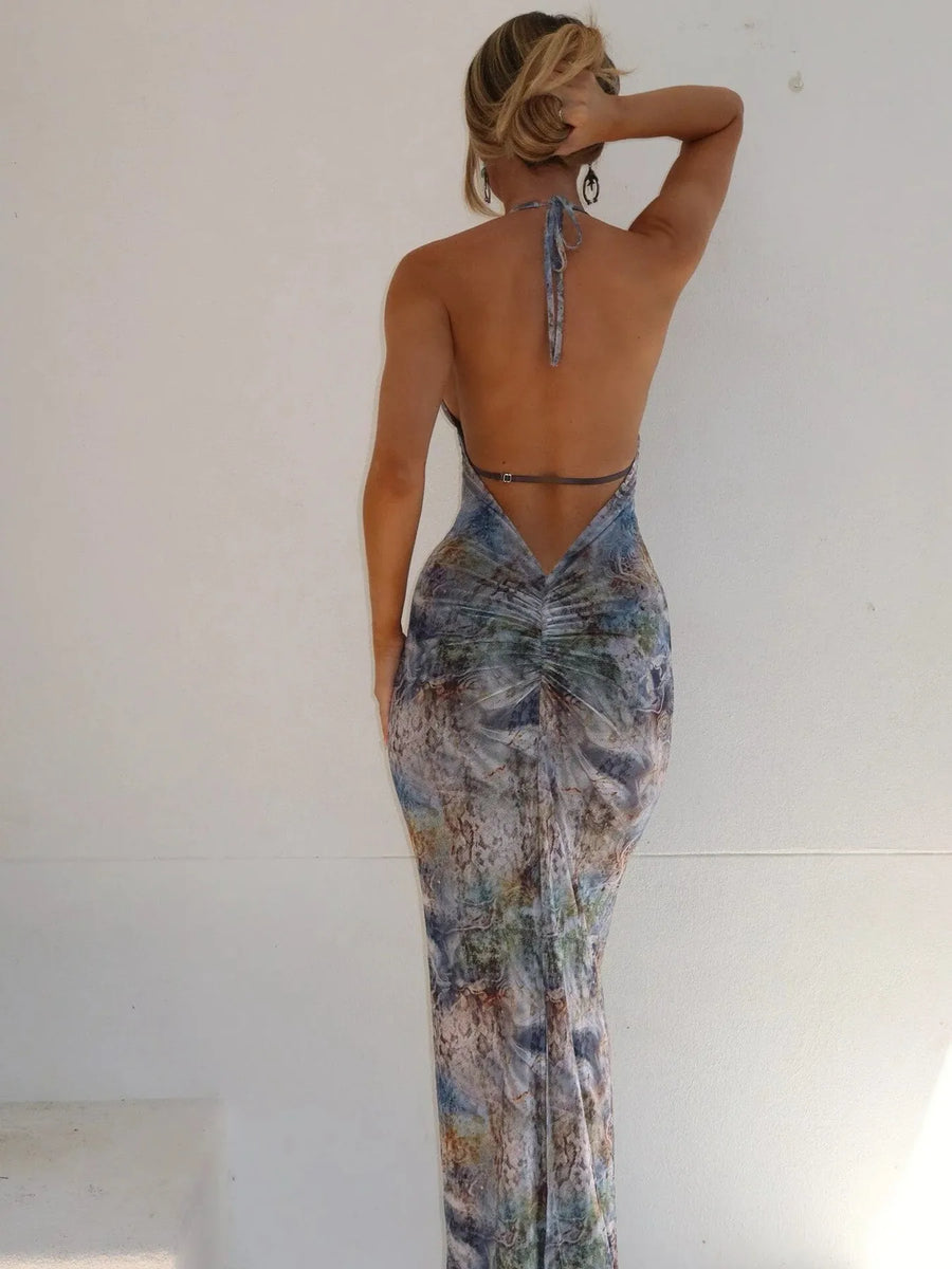 Trendsi sexy halter dress maxi style with open back and abstract pattern design
