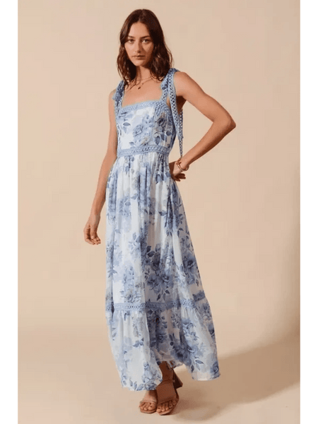 Flattering Maxi Dress - Beach Styles 2025: Lightweight & Stylish - Beach Babes Beachwear - Fort Lauderdale