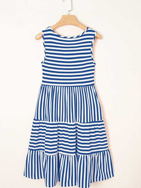EG fashion Striped Midi Dress summer in blue and white with sleeveless design and tiered skirt