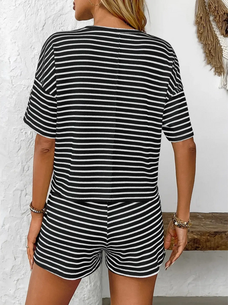 Trendsi black and white striped summer lounge set shorts and top with horizontal stripes