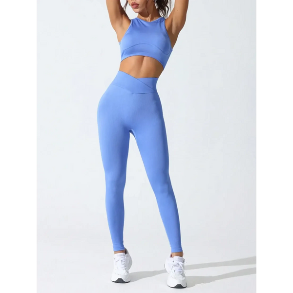 Trendsi active set featuring a stylish high waisted gym leggings set in light blue with matching crop top