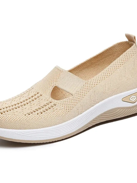 Trendsi beige trendy summer slip-ons for women with breathable knit fabric and cushioned white sole