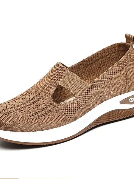Trendsi lightweight brown trendy summer slip-ons for women with breathable knit upper and white sole