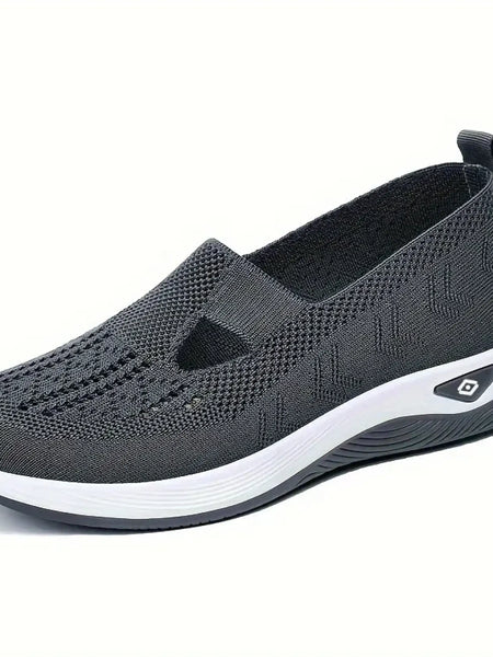 Trendsi black lightweight knit trendy summer slip-ons for women with white sole and cushioned comfort