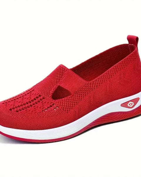 Trendsi red trendy summer slip-ons for women with breathable knit upper and white sole