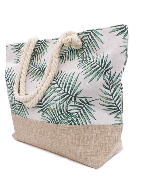 Studio image Babe Beachwear tropical beach bag tote with green palm leaf print and rope handles