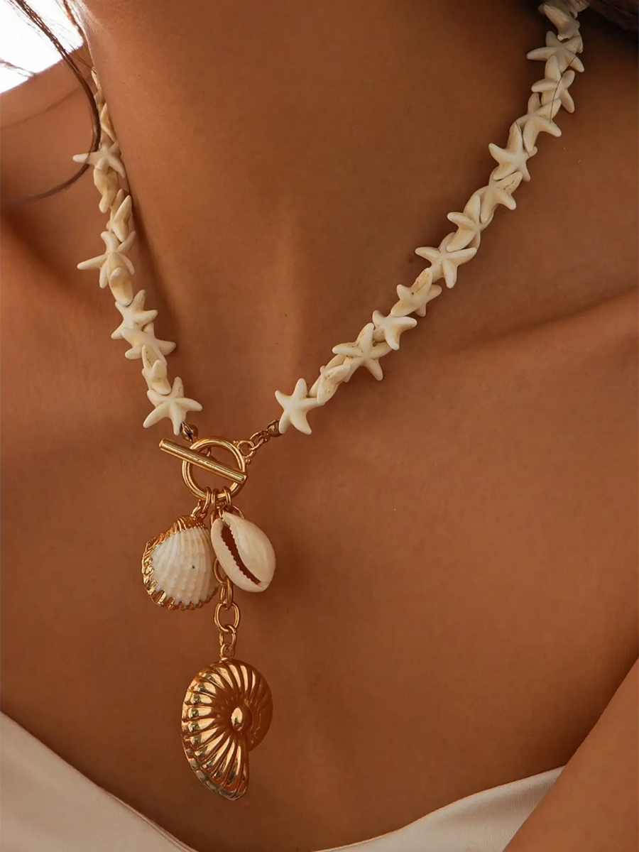 Trendsi Fashionable Shell Resort Necklace with starfish chain and gold shell charms