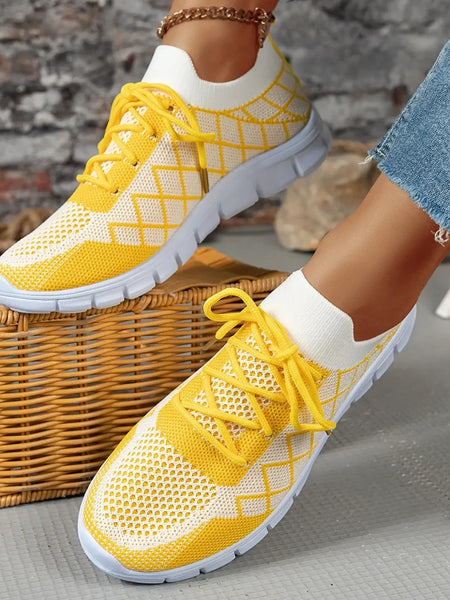 Trendsi women's breathable beach sneakers in yellow and white knit with flexible white soles