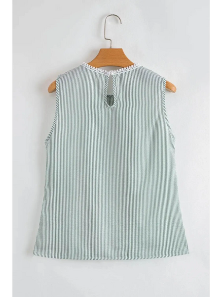 Babe Beachwaer women's casual sleeveless shirt with thin vertical stripes and a button closure on the back