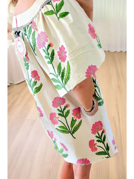 Trendsi women's flutter sleeve vacation dress midi with pink floral print and green leaves